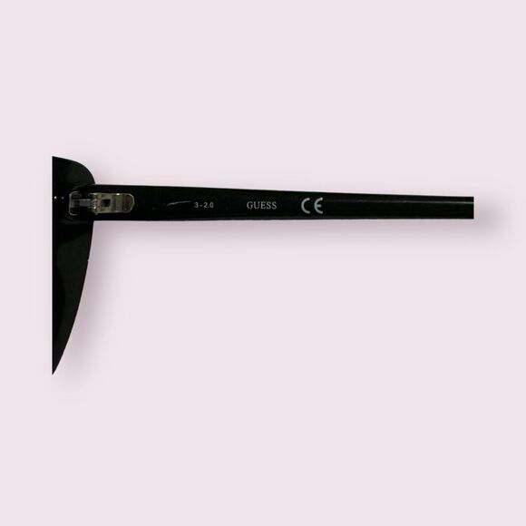 Guess Cat‎ Eye Smoke/Black Sunglasses